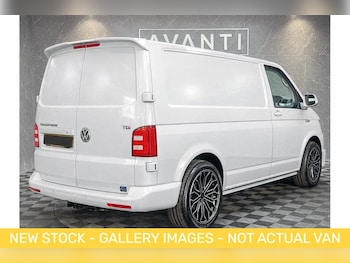 Used Volkswagen Transporter 2019 for sale - 78150609: Photo
