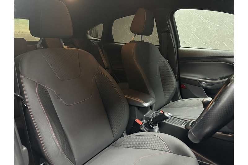 Used Ford Focus 2017 for sale - 77422907: Photo 22