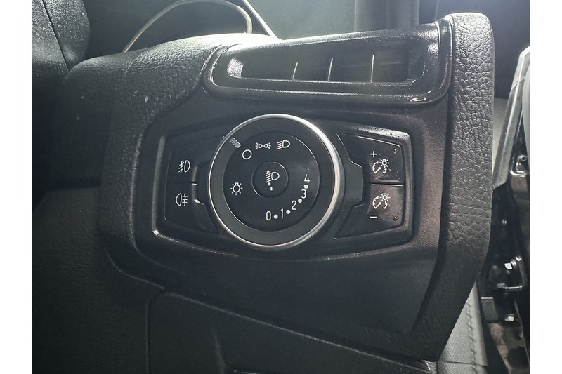 Used Ford Focus 2017 for sale - 77422907: Photo 47