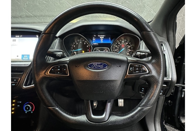 Used Ford Focus 2017 for sale - 77422907: Photo 61