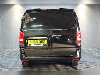 Used Mercedes-Benz Vito 2019 for sale - 77027600: Photo