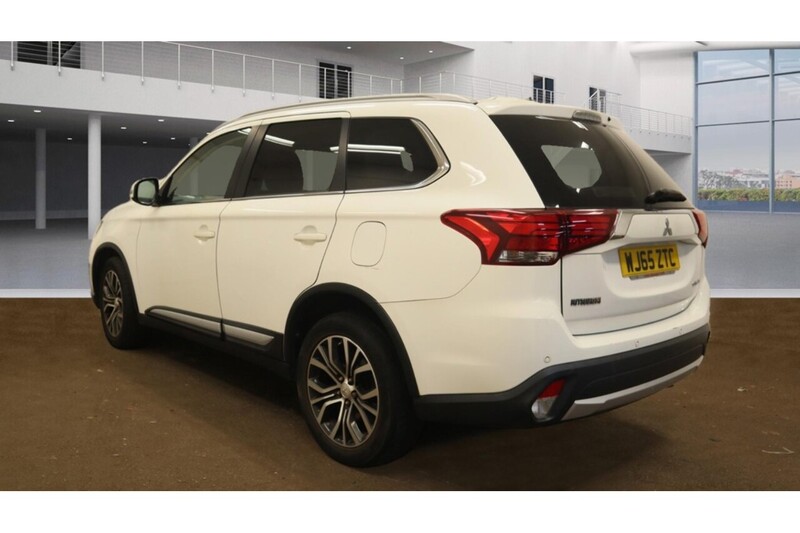 Used Mitsubishi Outlander 2015 for sale - 77027671: Photo 5