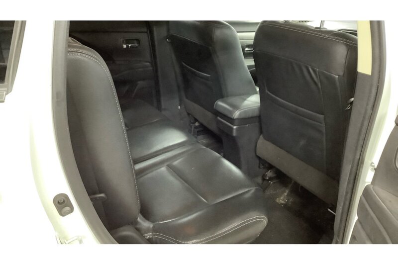 Used Mitsubishi Outlander 2015 for sale - 77027671: Photo 9