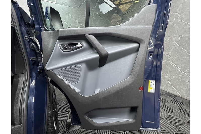 Used Ford Transit Custom 2017 for sale - 77422901: Photo 26