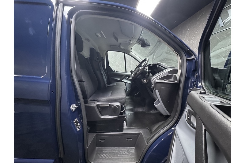 Used Ford Transit Custom 2017 for sale - 77422901: Photo 28