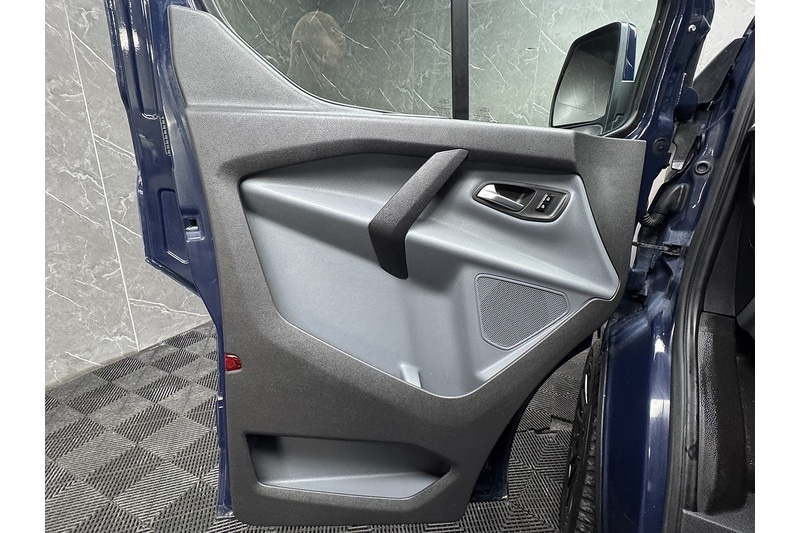 Used Ford Transit Custom 2017 for sale - 77422901: Photo 40