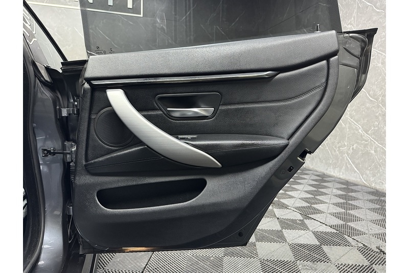 Used BMW 4 Series 2016 for sale - 77953432: Photo 37