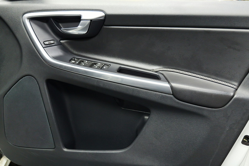 Used Volvo XC60 2015 for sale - 77027693: Photo 14