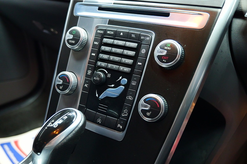 Used Volvo XC60 2015 for sale - 77027693: Photo 26