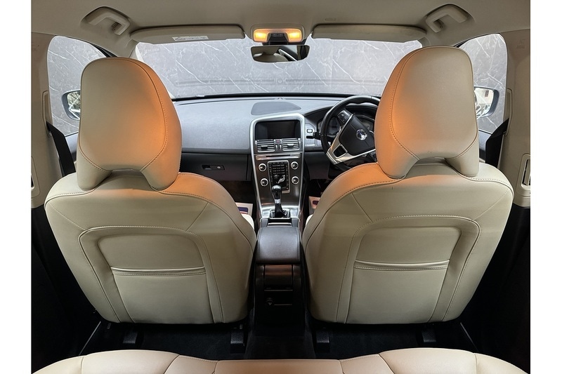 Used Volvo XC60 2015 for sale - 77027678: Photo 16