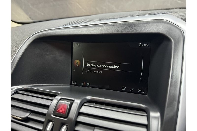 Used Volvo XC60 2015 for sale - 77027678: Photo 38