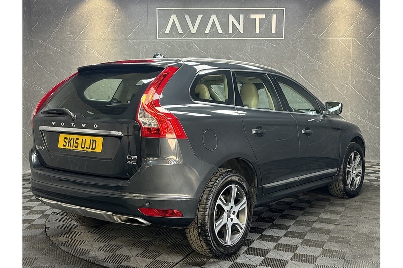 Used Volvo XC60 2015 for sale - 77027678: Photo 4