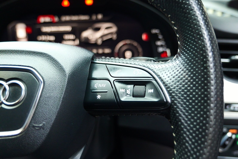 Used Audi Q7 2017 for sale - 77027704: Photo 32