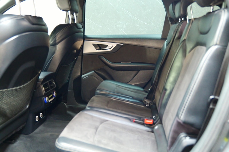 Used Audi Q7 2017 for sale - 77027704: Photo 51