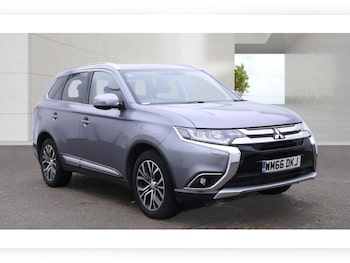 Used Mitsubishi Outlander 2016 for sale - 79301261: Photo