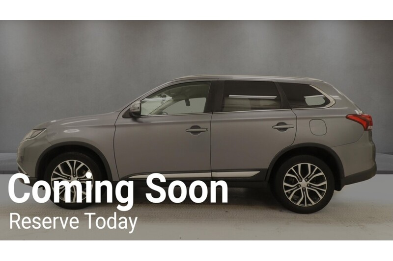 Used Mitsubishi Outlander 2017 for sale - 77422908: Photo 11