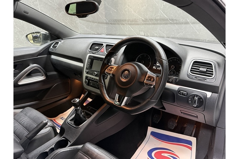 Used Volkswagen Scirocco 2012 for sale - 77283748: Photo 11