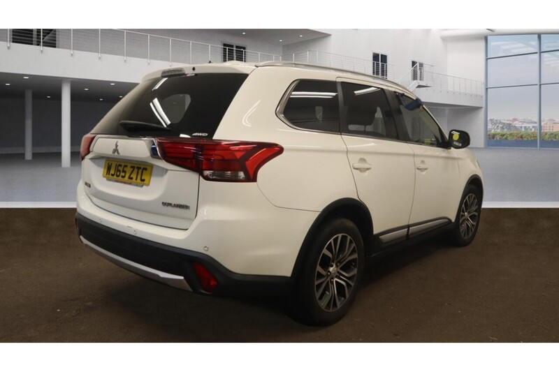 Used Mitsubishi Outlander 2015 for sale - 77328681: Photo 7