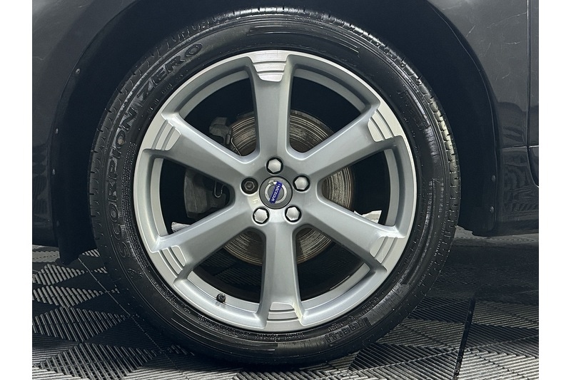 Used Volvo XC60 2015 for sale - 77465270: Photo 24