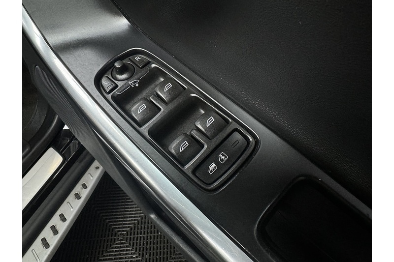 Used Volvo XC60 2015 for sale - 77465270: Photo 29