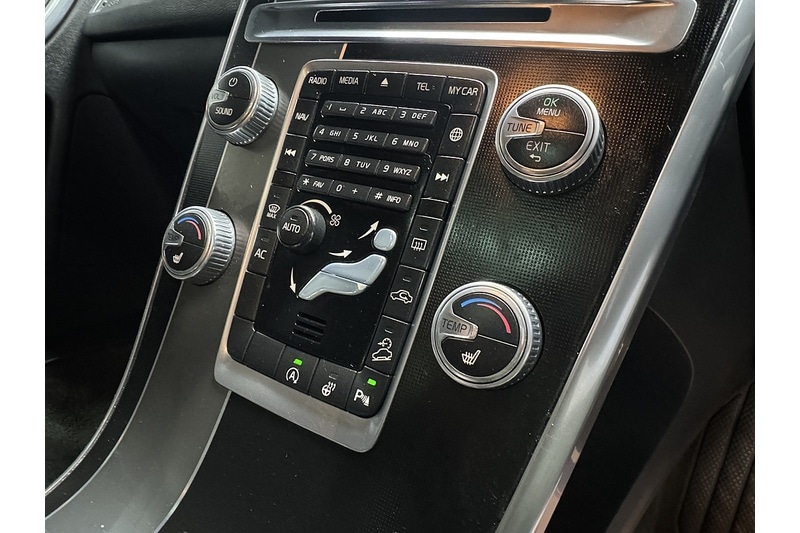 Used Volvo XC60 2015 for sale - 77465270: Photo 38