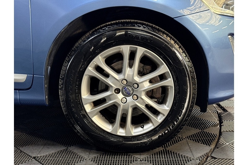 Used Volvo XC60 2015 for sale - 77027638: Photo 14