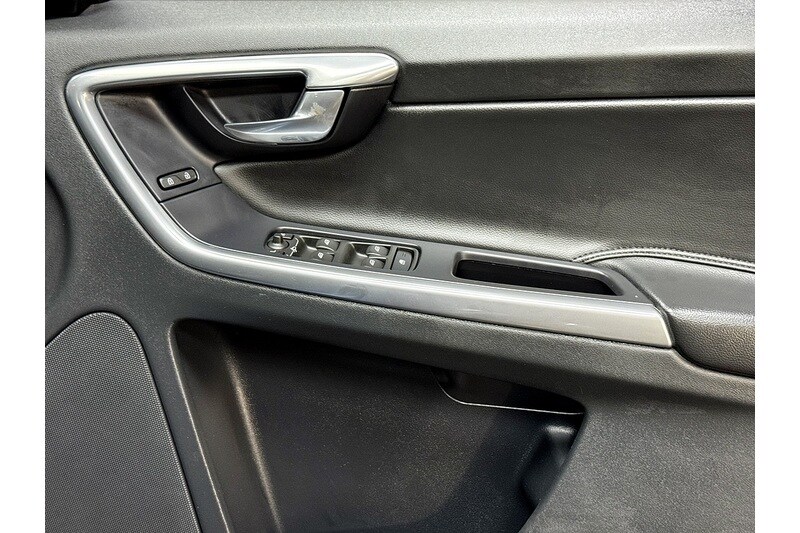 Used Volvo XC60 2015 for sale - 77027638: Photo 19