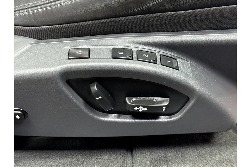 Used Volvo XC60 2015 for sale - 77027638: Photo 23