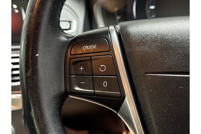 Used Volvo XC60 2015 for sale - 77027638: Photo 27