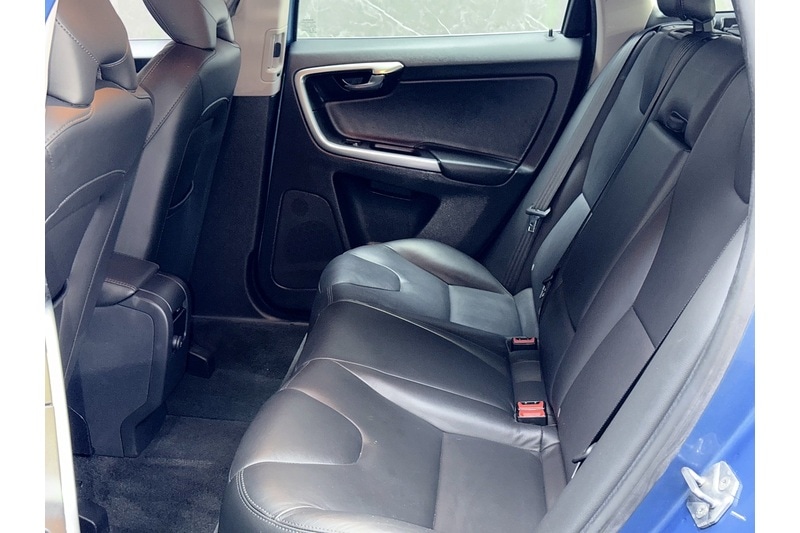 Used Volvo XC60 2015 for sale - 77027638: Photo 43