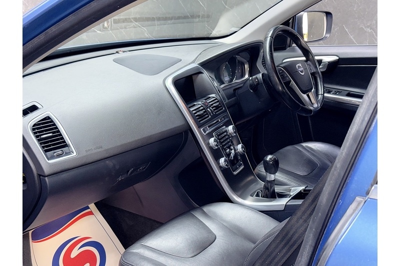 Used Volvo XC60 2015 for sale - 77027638: Photo 45