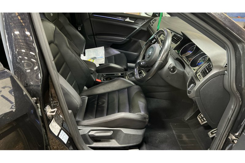 Used Volkswagen Golf 2016 for sale - 77140279: Photo 12