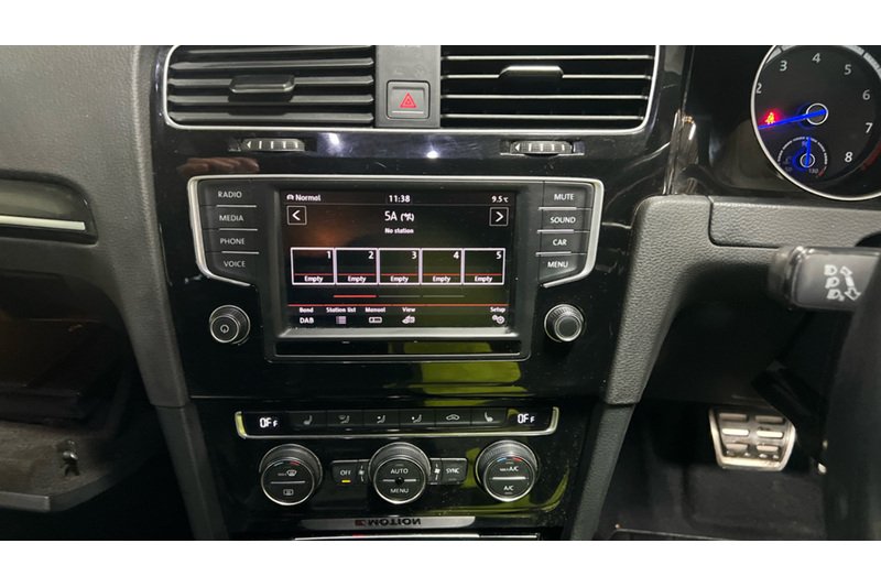 Used Volkswagen Golf 2016 for sale - 77140279: Photo 13