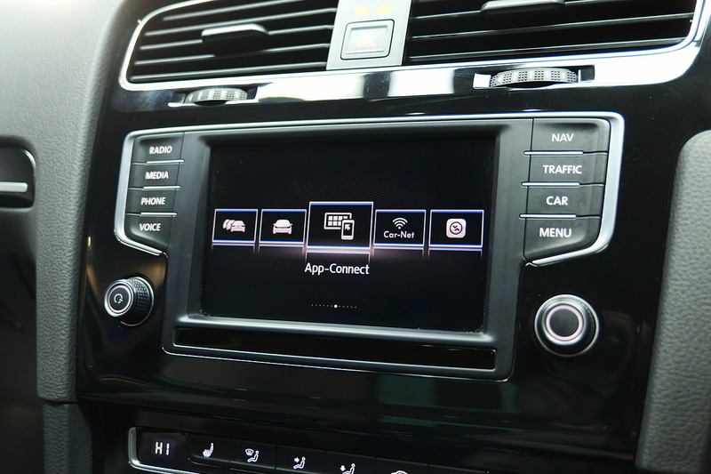 Used Volkswagen Golf 2017 for sale - 77027685: Photo 31