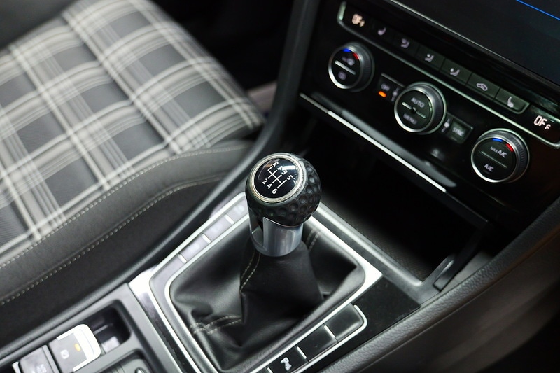 Used Volkswagen Golf 2018 for sale - 77027650: Photo 24