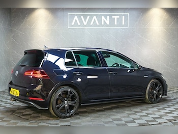 Used Volkswagen Golf 2018 for sale - 77027650: Photo