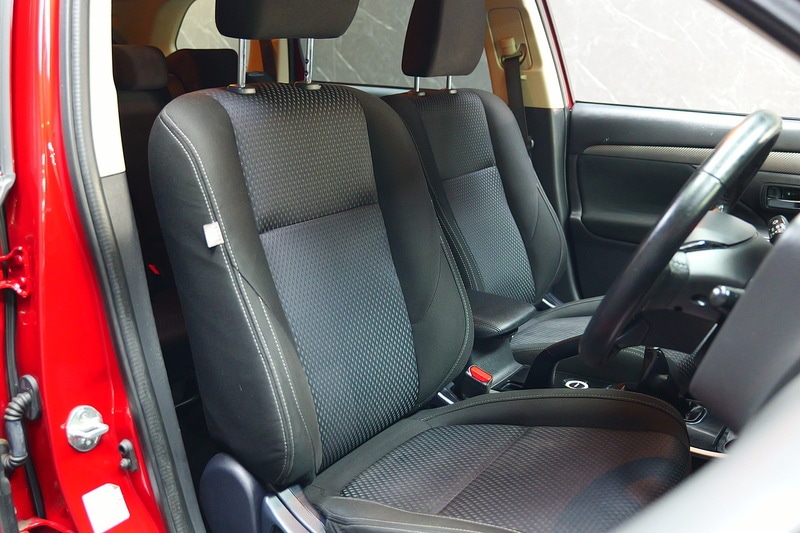 Used Mitsubishi Outlander 2017 for sale - 77027571: Photo 11