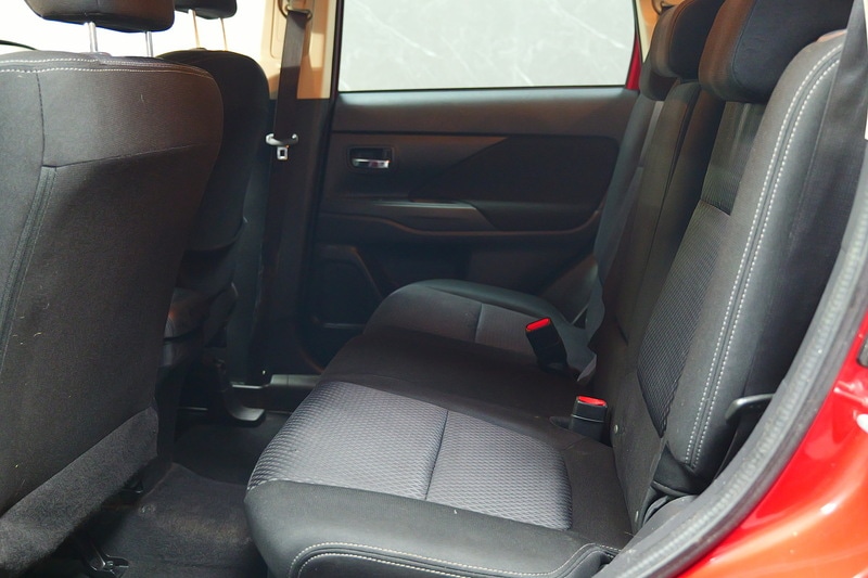 Used Mitsubishi Outlander 2017 for sale - 77027571: Photo 34