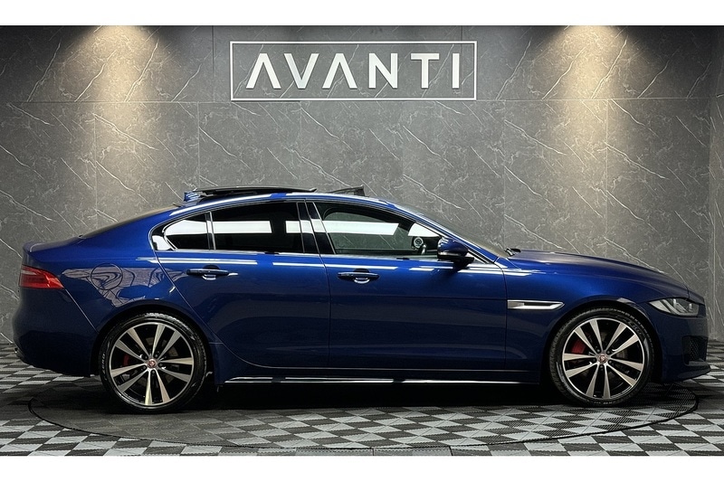 Used Jaguar XE 2016 for sale - 77027667: Photo 3