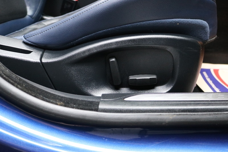 Used Jaguar XE 2016 for sale - 77027667: Photo 40