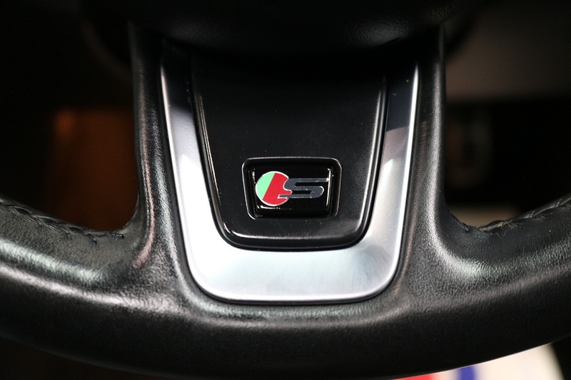 Used Jaguar XE 2016 for sale - 77027667: Photo 50