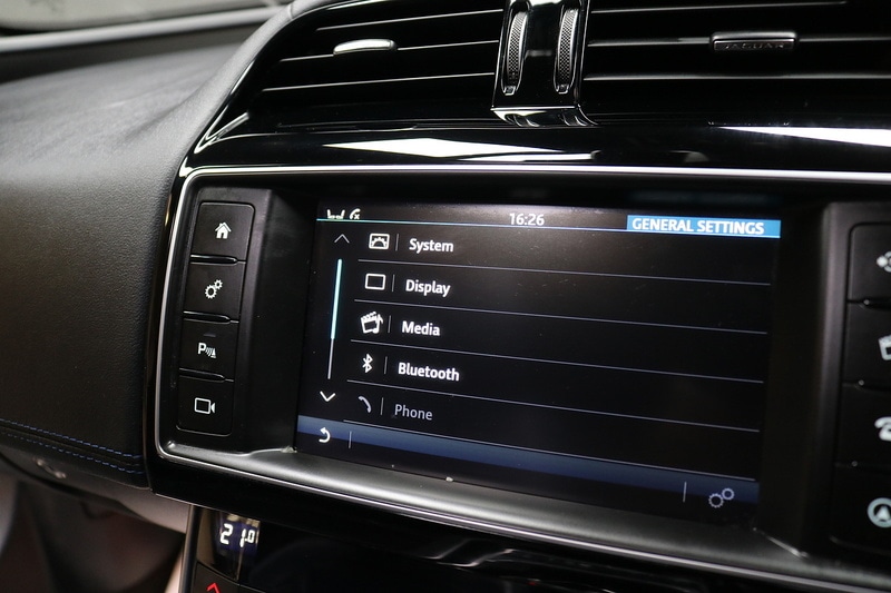 Used Jaguar XE 2016 for sale - 77027667: Photo 60