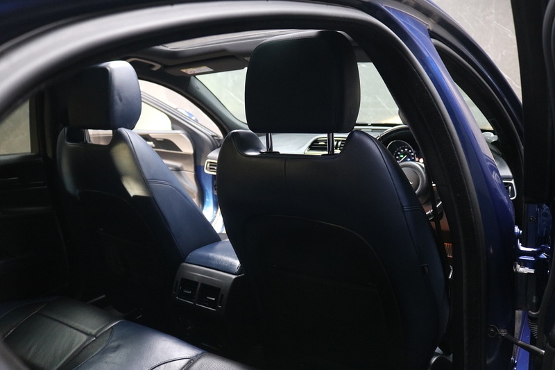 Used Jaguar XE 2016 for sale - 77027667: Photo 77