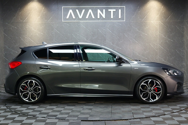 Used Ford Focus 2018 for sale - 77328712: Photo 2