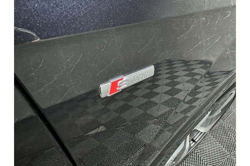 Used Audi Q7 2015 for sale - 77418347: Photo 16