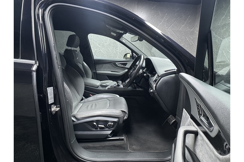 Used Audi Q7 2015 for sale - 77418347: Photo 29