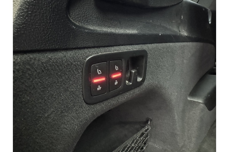 Used Audi Q7 2015 for sale - 77418347: Photo 45