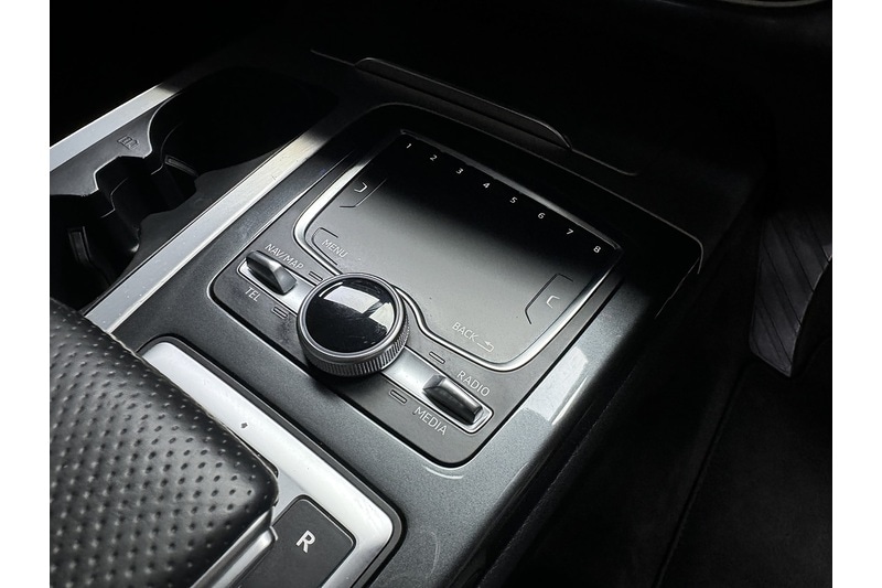 Used Audi Q7 2015 for sale - 77418347: Photo 70