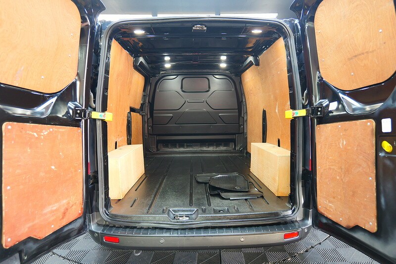 Used Ford Transit Custom 2022 for sale - 77027639: Photo 35