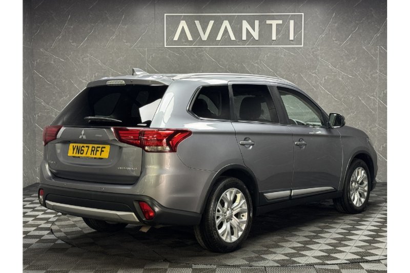 Used Mitsubishi Outlander 2017 for sale - 77027706: Photo 11